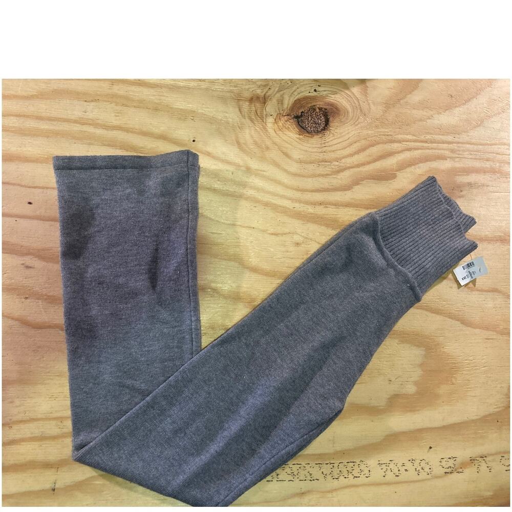 Aeropostale Women's Stretchy Knit Pants Size Medium Gray Flare- NWT